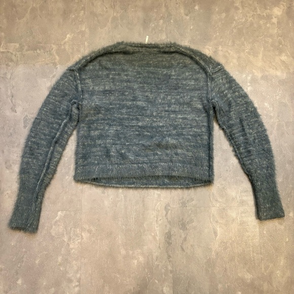 FREE PEOPLE Serendipity V Neck Fuzzy Sweater Size Small‎ - Picture 5 of 11